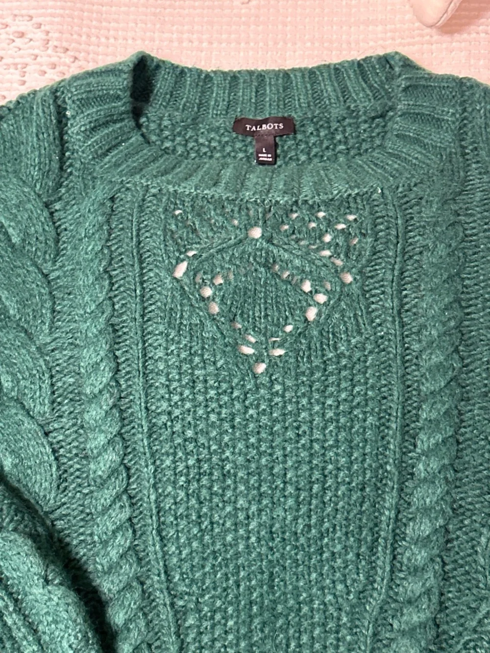 Talbots crew neck cable knit sweater L green